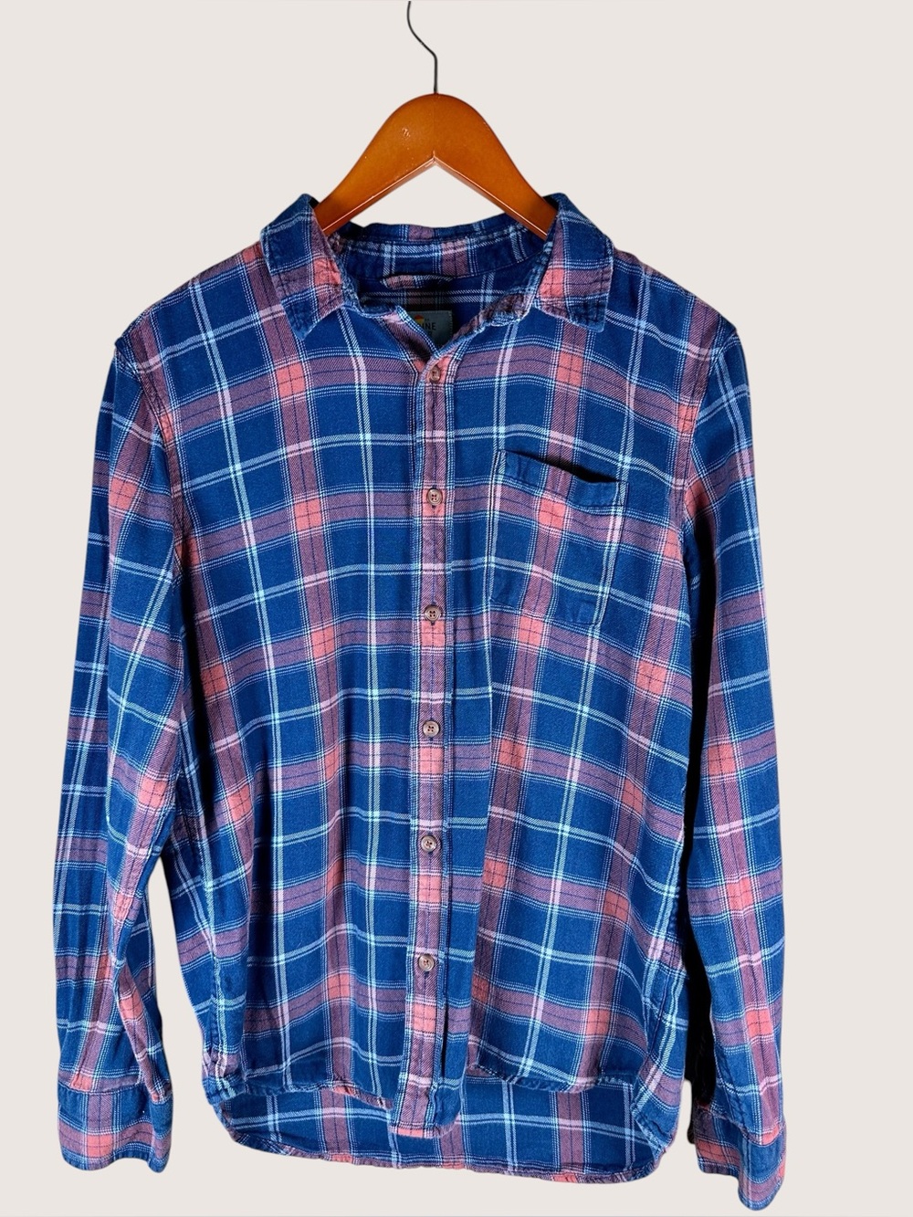 Marine Layer Men’s Long Sleeve Button Down Classic Fit Twill Shirt